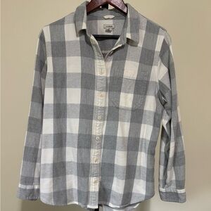 L.L. Bean Gray and White Buffalo Plaid Heavy Weight Flannel Shirt